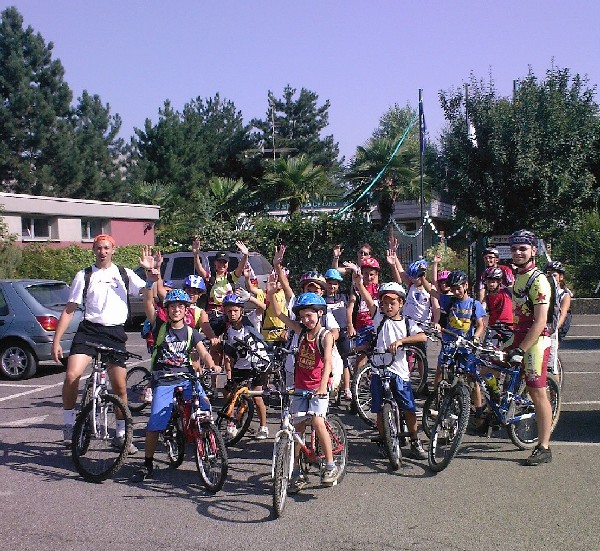 Foto della partenza di un'escursione in bicicletta